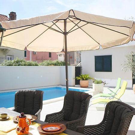 Villa Filipetti With Heated Pool Макарська Екстер'єр фото